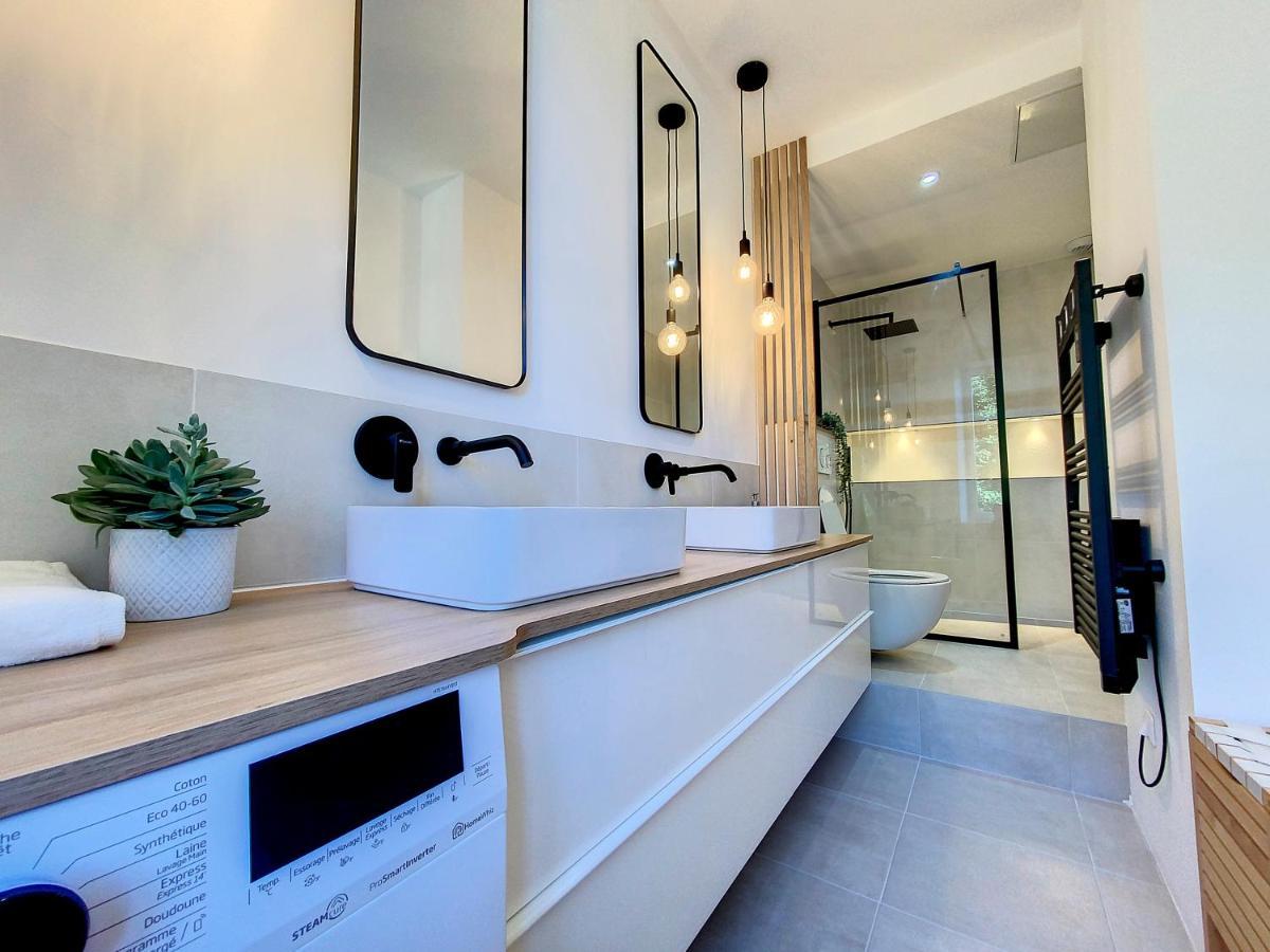 Appartchic - Appartement Standing - Plein Centre & Parking Prive Créon Buitenkant foto